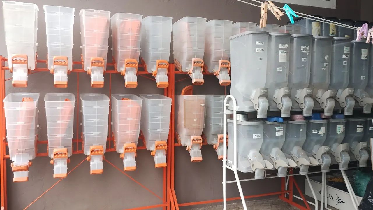 Dispenser de ração para petshop 