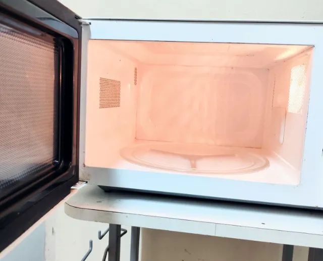 Micro ondas LG 28 litros 127 v - Foto 5