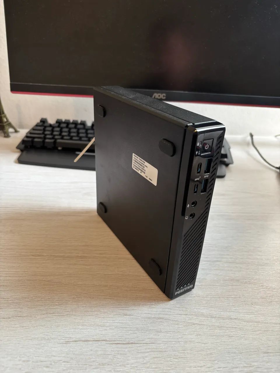 Mini PC i3 8ª Geração | 8GB RAM | SSD 256GB | Muito Rápido - Positivo MiniPro