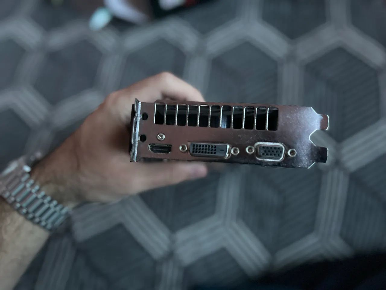 GTX 950 2 GB - Foto 2