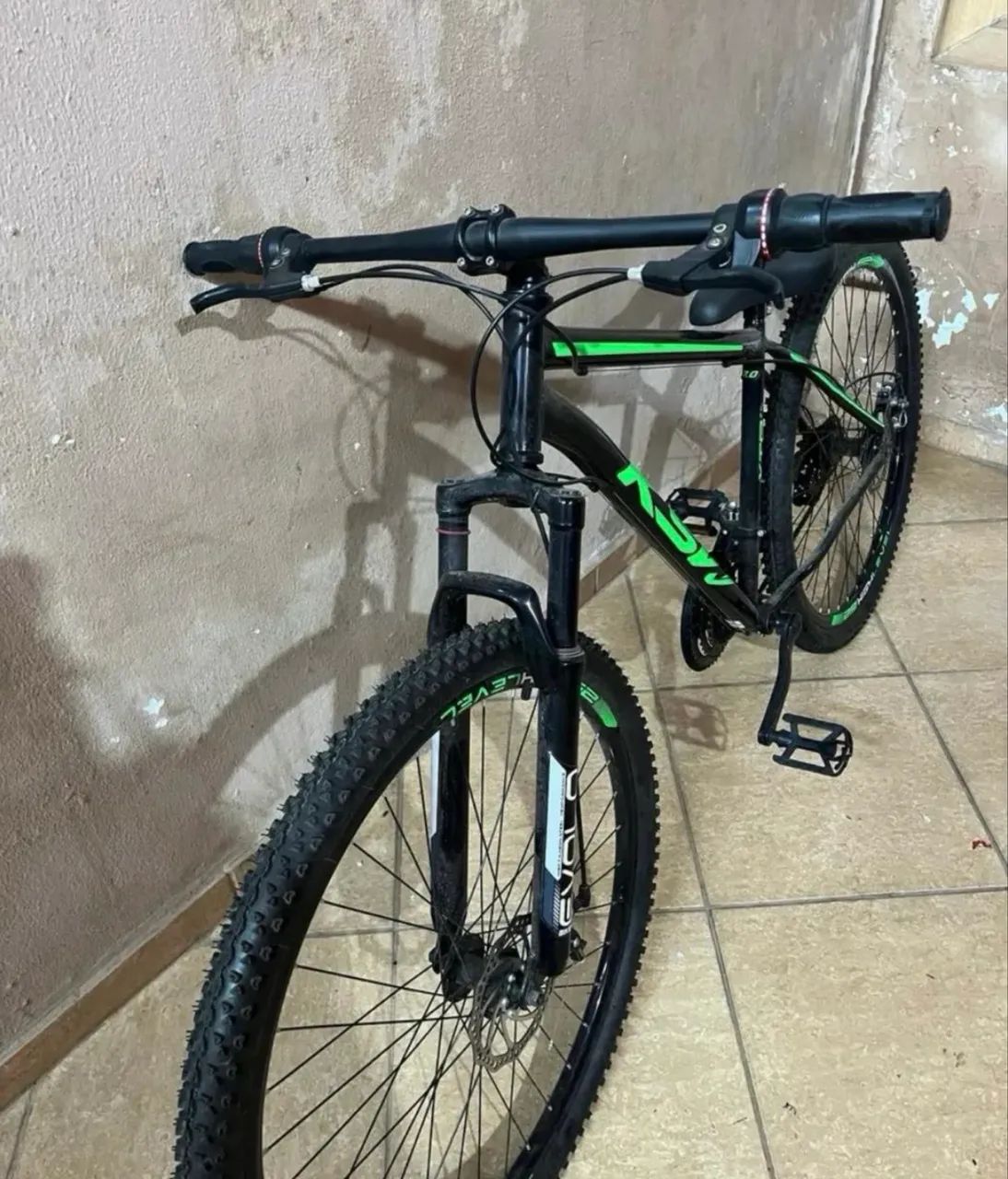 BICICLETA KSW XTR ARO 29 NOVÍSSIMA!  - Foto 5
