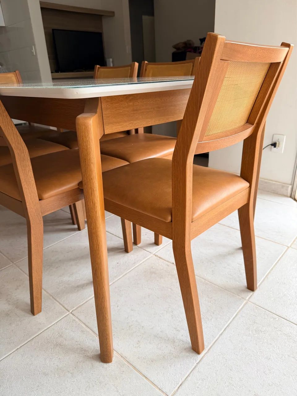 Mesa Madeira Maciça +6 Cadeiras (Alto Padrão) 