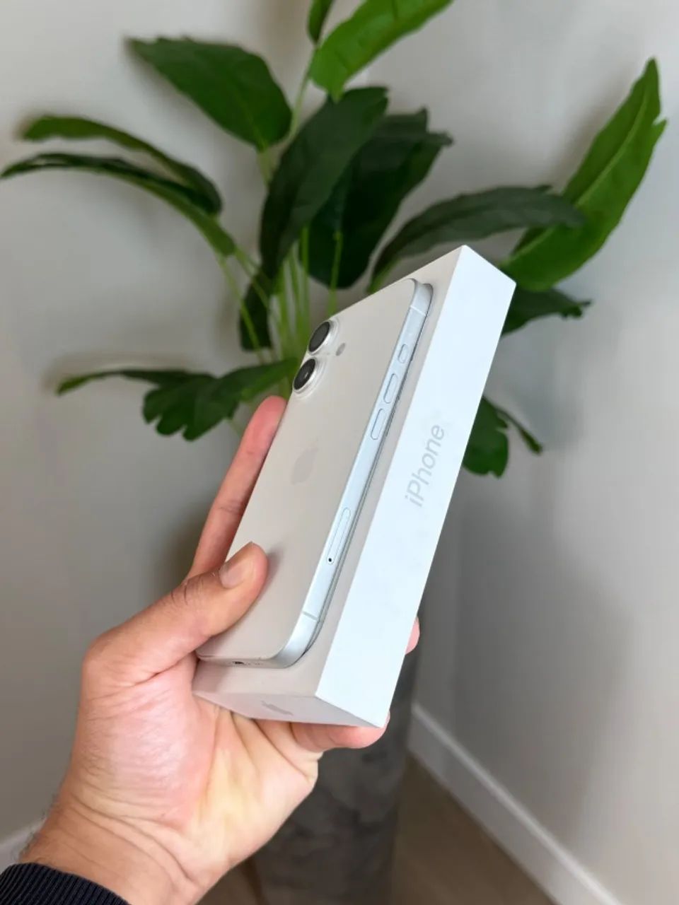iPhone 16 128GB - Branco - Foto 2