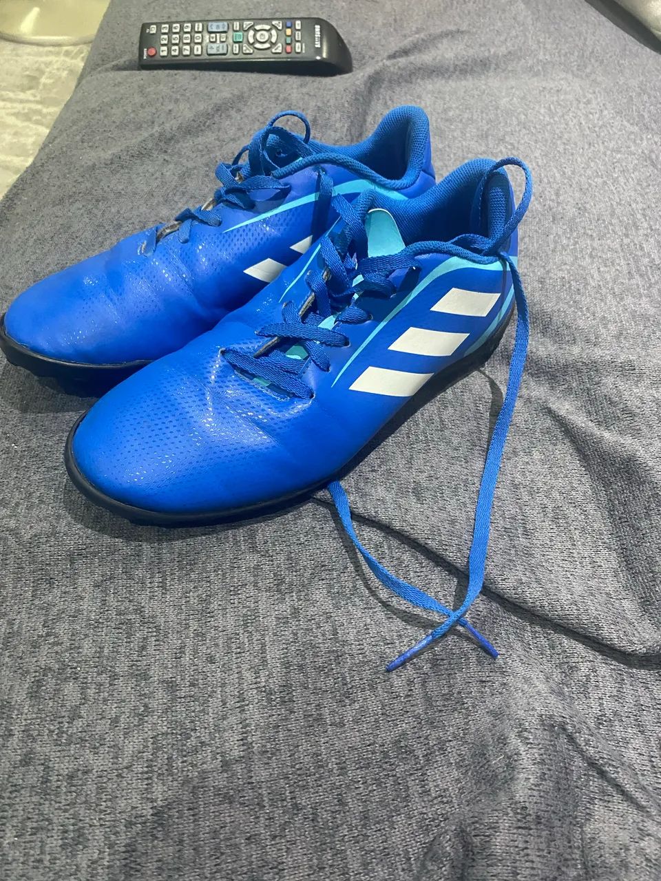 Chuteira adidas tam 38 - Calçados Esportivos - Recreio dos