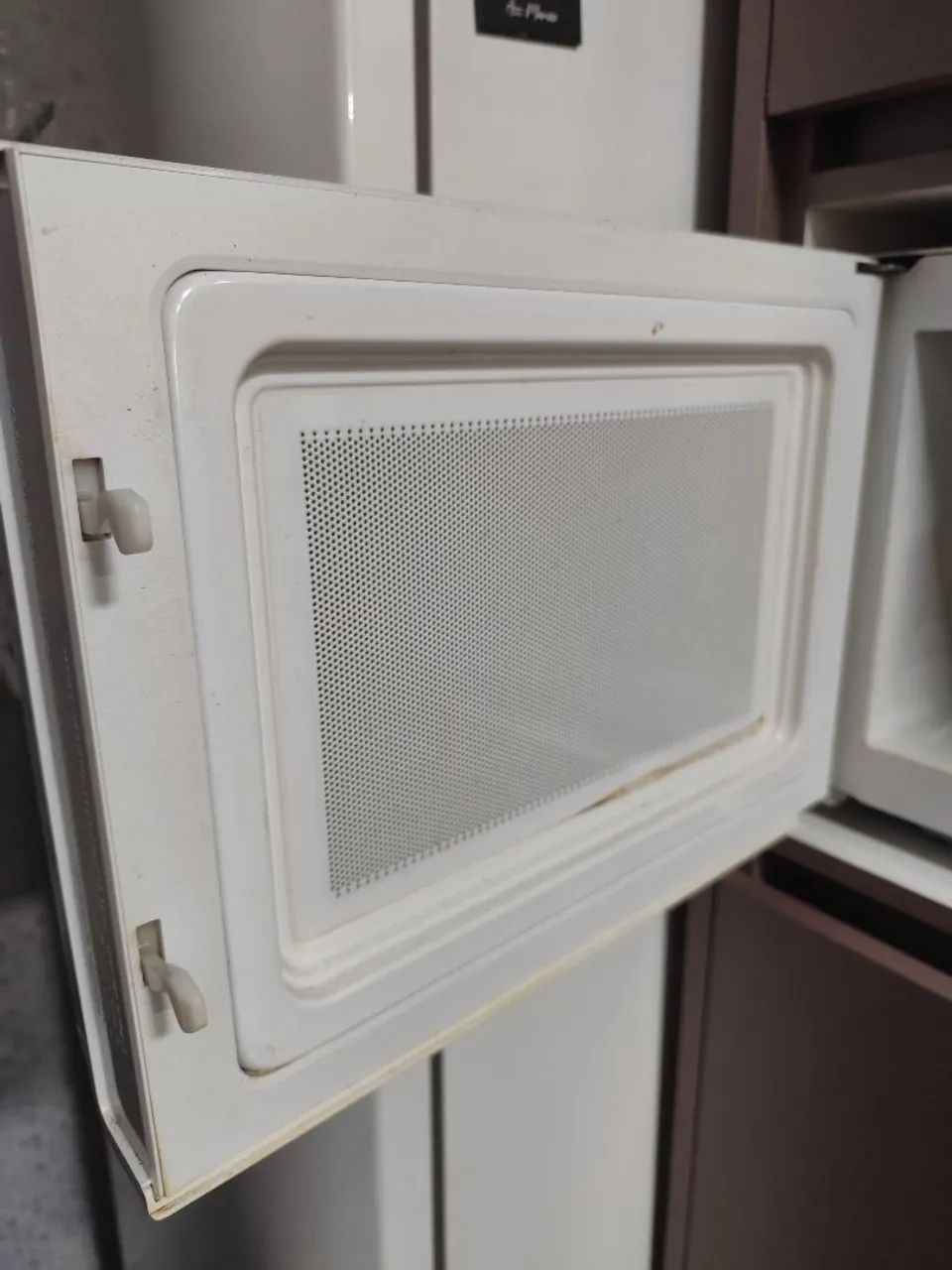 Micro-ondas Electrolux 31L (Com defeito na placa / Para peças) - Foto 5