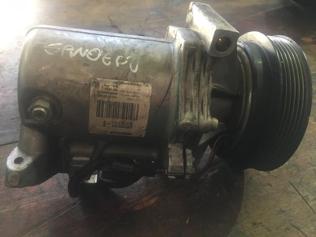 Compressor de ar Sandero / Logan / Duster 1.6