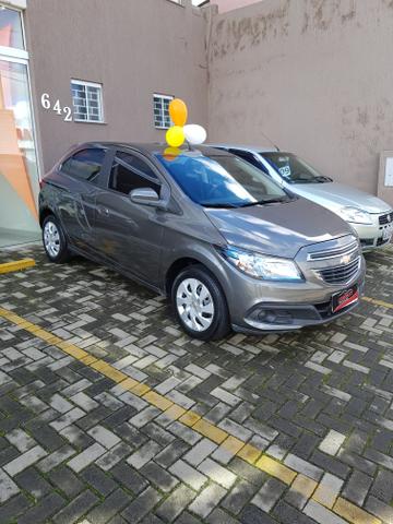Onix 1.4 lt 2015 - Foto 2
