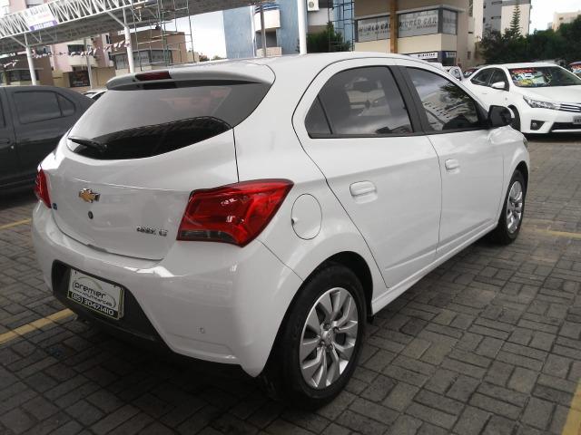 GM Onix LT 1.4 Flex 2017 Automático, impecável! - Foto 6