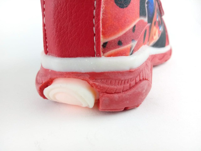 tenis ladybug com luz
