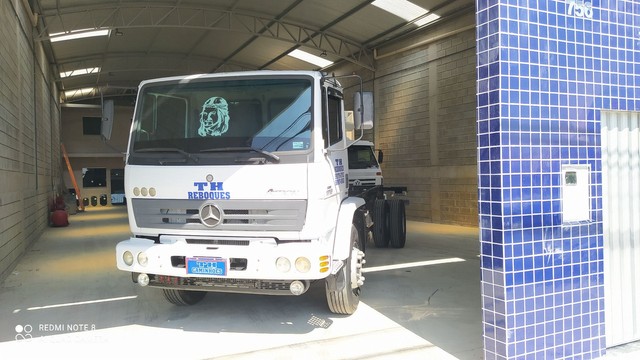 MERCEDES 1719 CHASSIS SEMI NOVO 2016 96 MIL KM