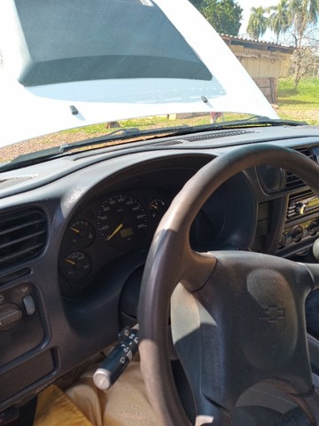 VENDO S10 2.8 ANO 2002 MOTOR MWM ?