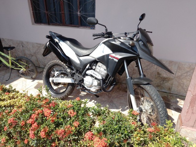 VENDO HONDA XRE 300 2014