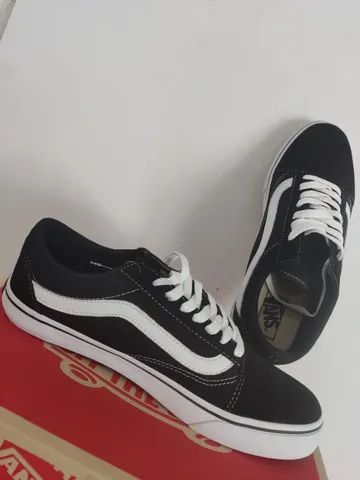 Replicas primeira best sale linha tenis