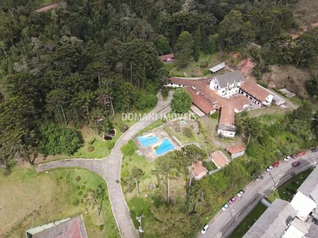 Hotel com Ampla Área de Terreno à Venda na Região da Abernéssia - Campos do Jordão/SP - Foto 2