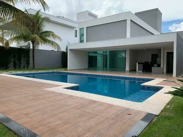 Casa à venda, 3 quartos, 3 suítes, 4 vagas, JARDIM KARAIBA - UBERLANDIA/MG