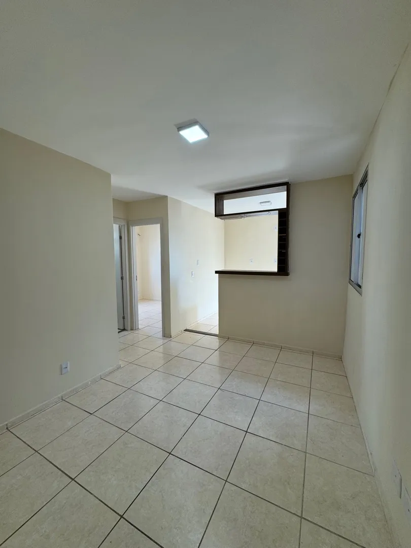 VENDO OU ALUGO - Apartamento condomímio Parque Chapada do Mirante