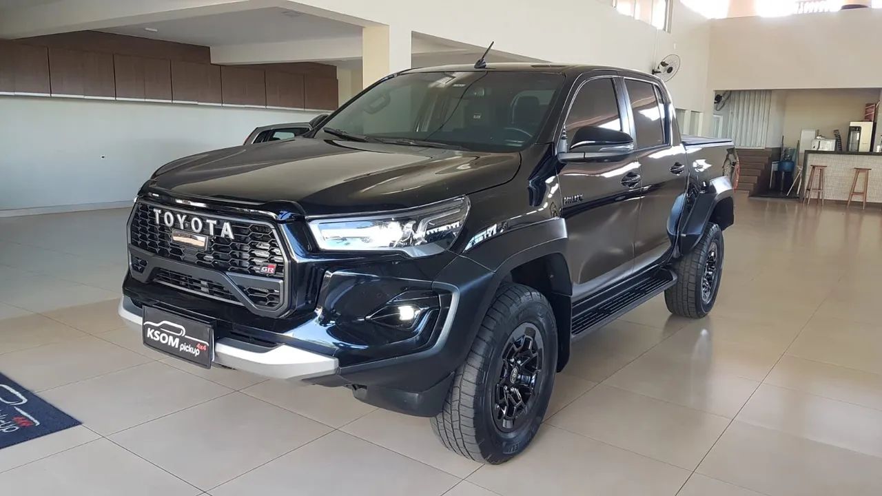 Hilux gr-s 2023 diesel 2.8 de 224cv edição especial