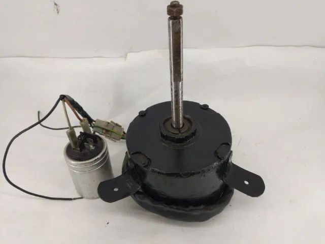 Motor Ventilador Condensadora 22 A 36.000 AC 1/10CV 220V 60Hz Usado