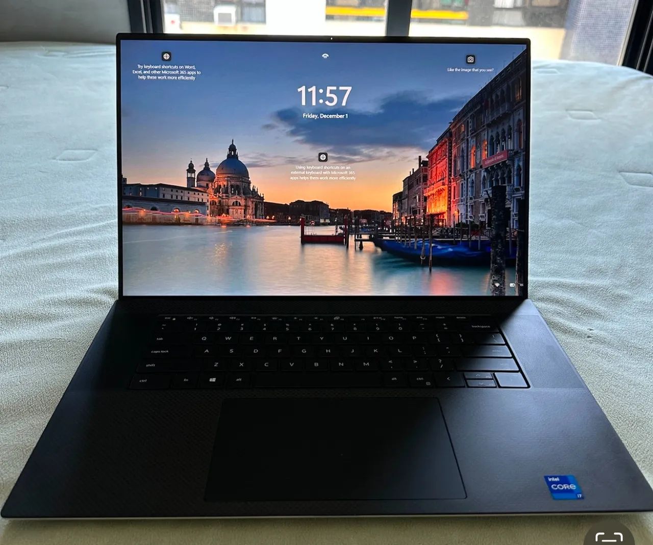 Dell XPS 17 i7 com Nvidia 3050 RTX