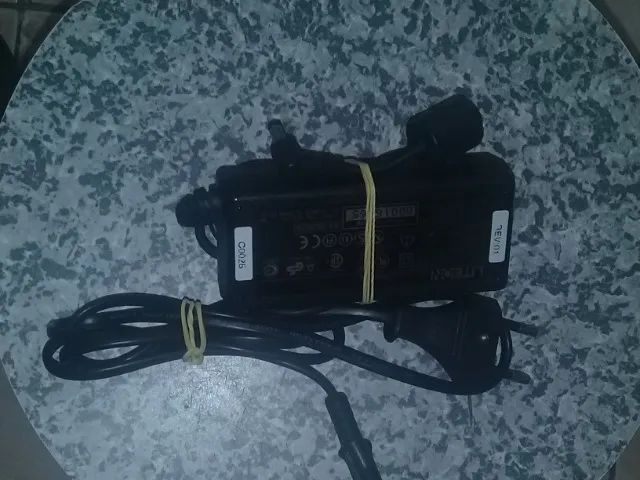 Fonte liteon para note book dell tomada 2 pinos usado 