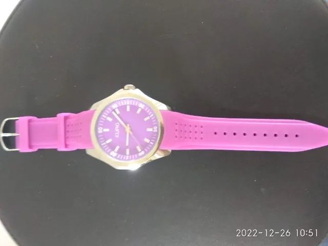 Relógio de pulso analógico Euro Roxo/Lilás  - Foto 4