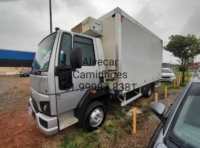 Cargo 816/14/15 baú frigorífico aparelho pra congelado