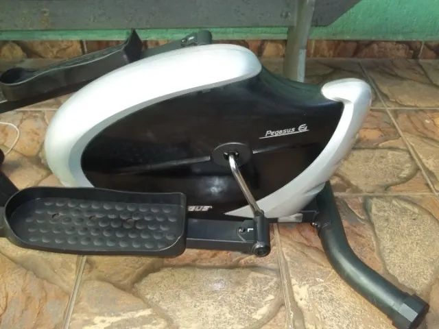 Ate 10x sem Juros - Elíptico Magnético Proteus Pegasus E4 - Foto 4