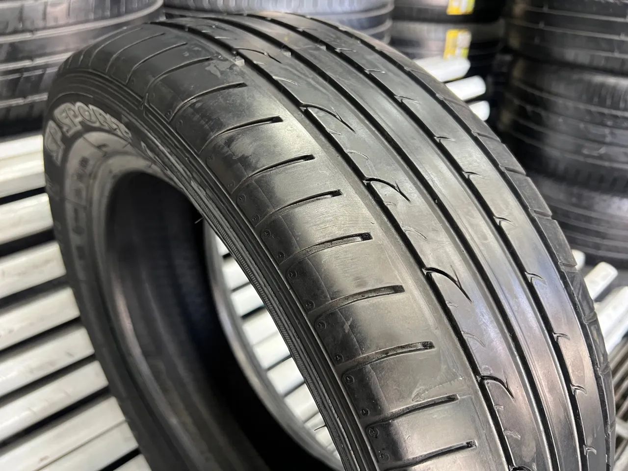 Pneu 205/55/16 Dunlop SP Sport FastreSponse R$259,00 / Pneu 205/55R16 - Foto 4