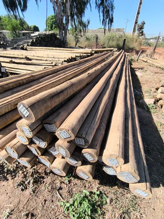 Eucalipto tratado cercas construção currais assoalho prancha  porteiras - Foto 4