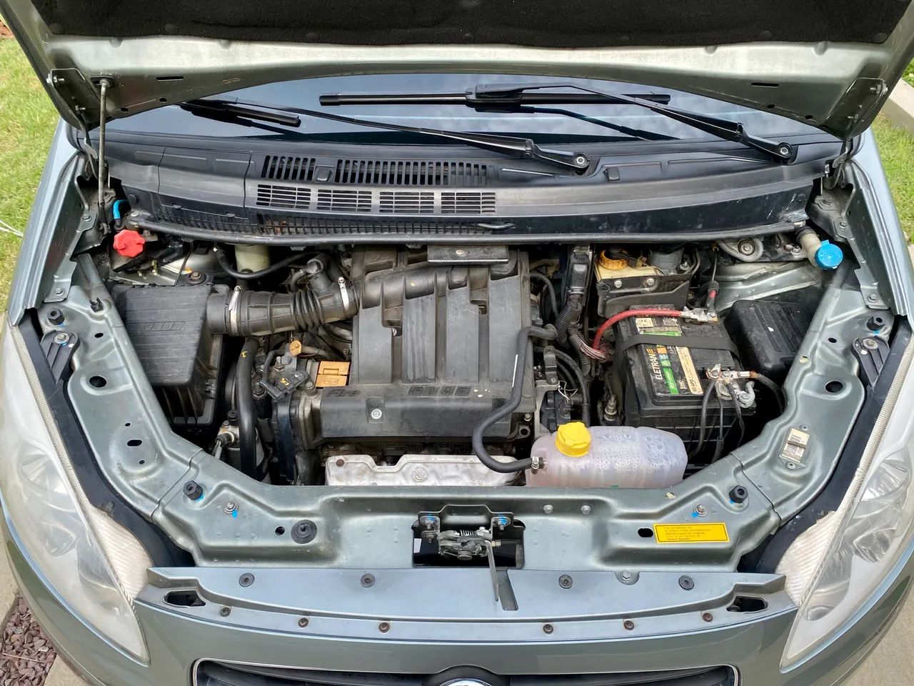 Fiat Idea Attractive 1.4 Fire Flex 8V 5P 2013 - Foto 10