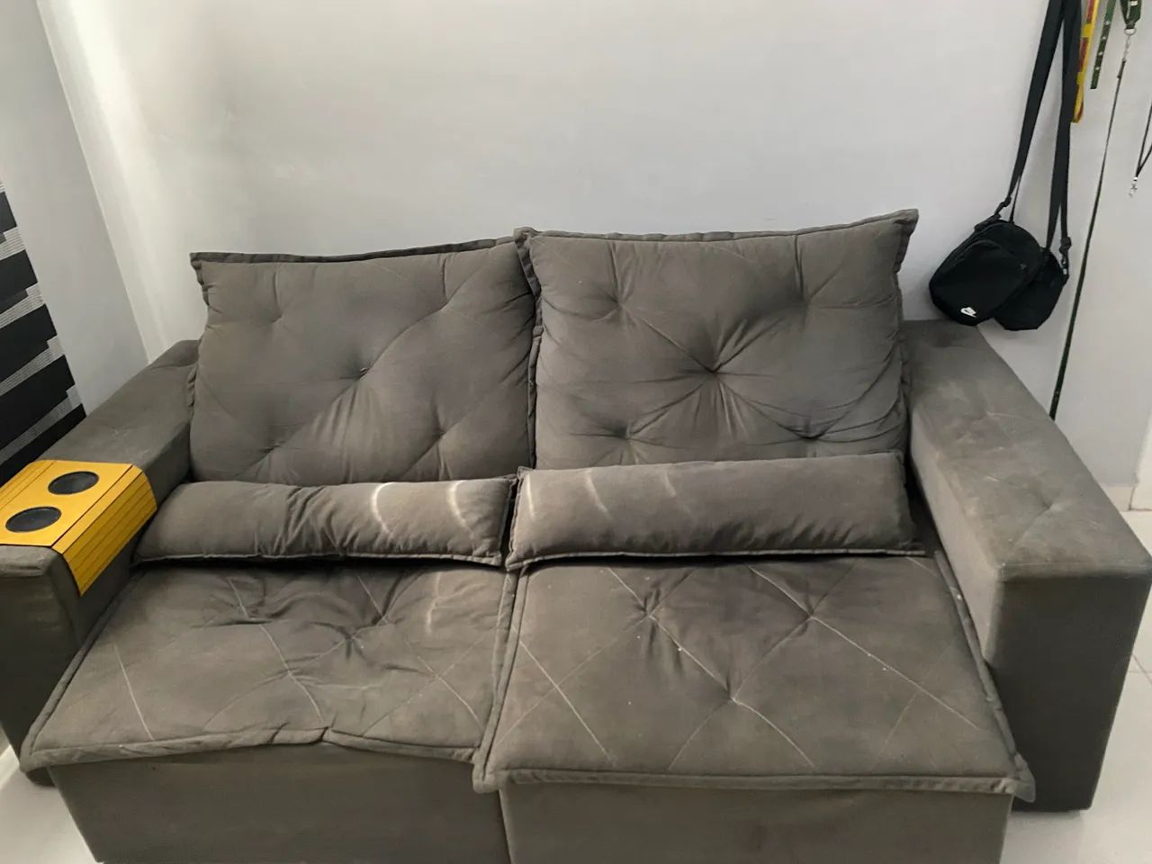 Retractable and Reclining Sofa64728971942530120