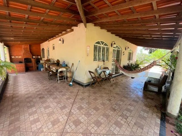 Alugo Chácara Mobiliada em Lagoinha - 1.800 m²