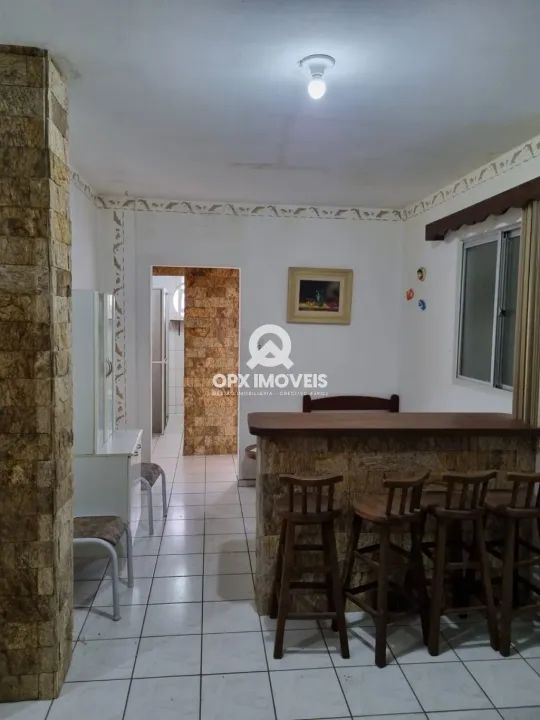 Apartamento de 2 Quartos no Edifício Atílio Pozza, no Centro de Balneário Piçarras - Foto 5