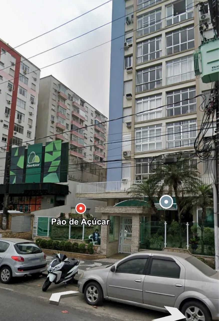 Alugo Sala Living, prédio de frente para praia. 