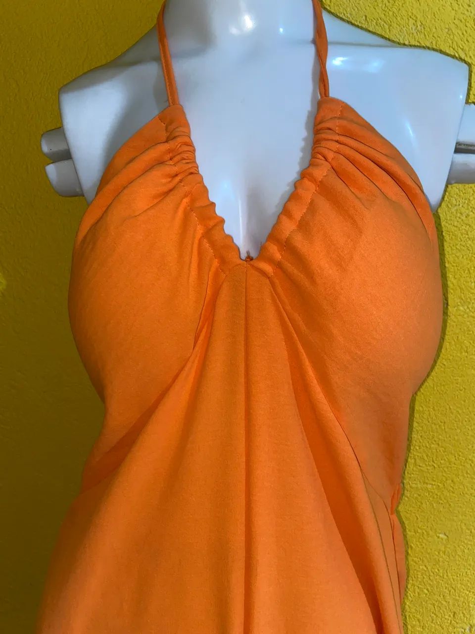 Macacão laranja