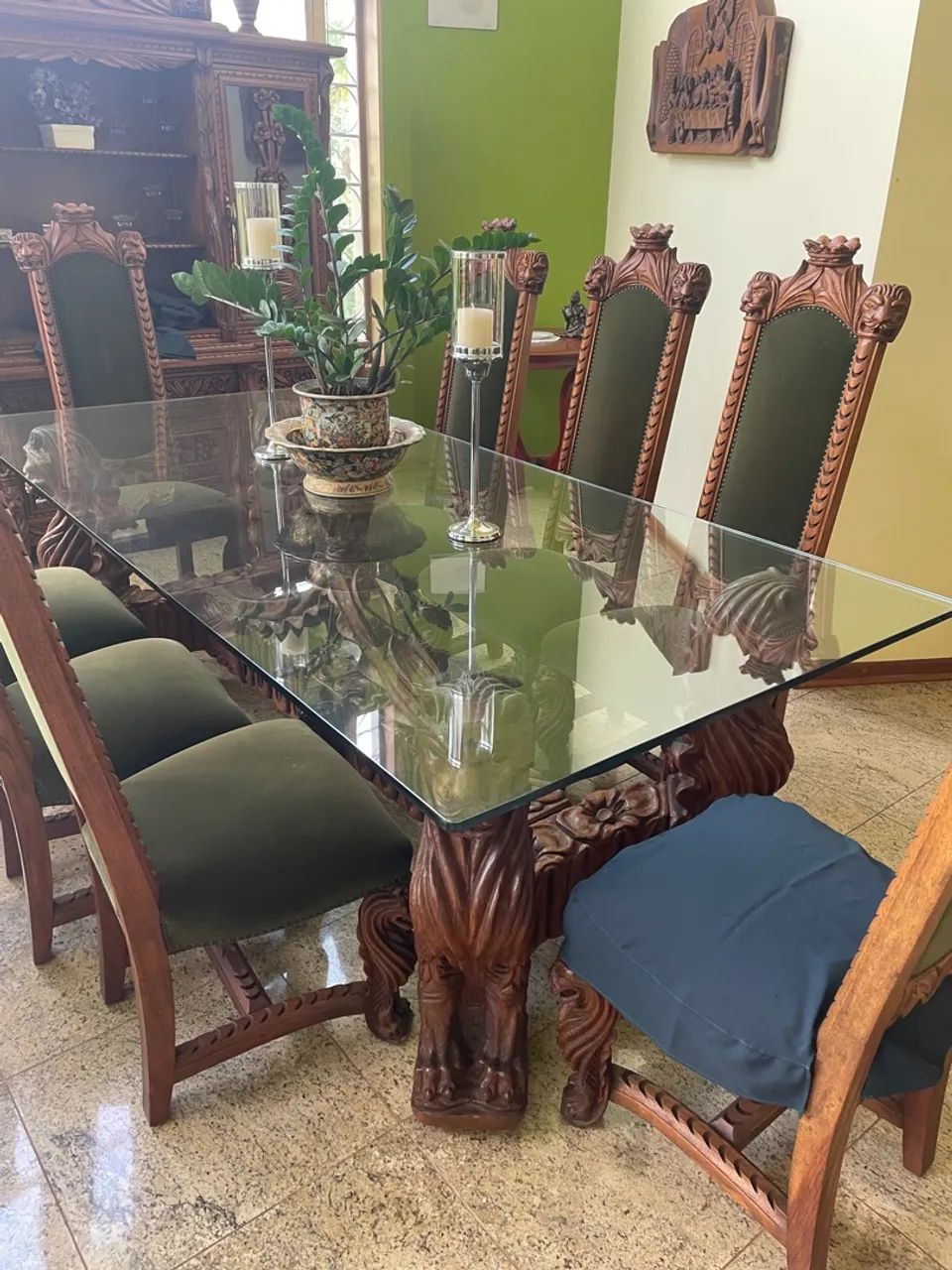 Mesa de Jantar de Madeira Maciça com 8 Cadeiras