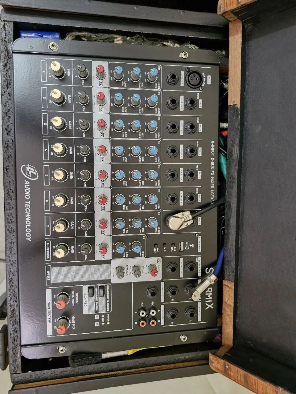 Vende_ se Som e mesa de som completa  - Foto 3