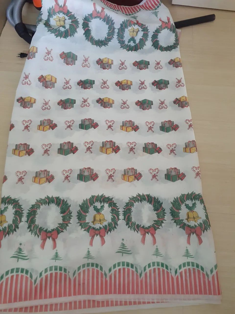 TNT para colocar na mesa de Natal 