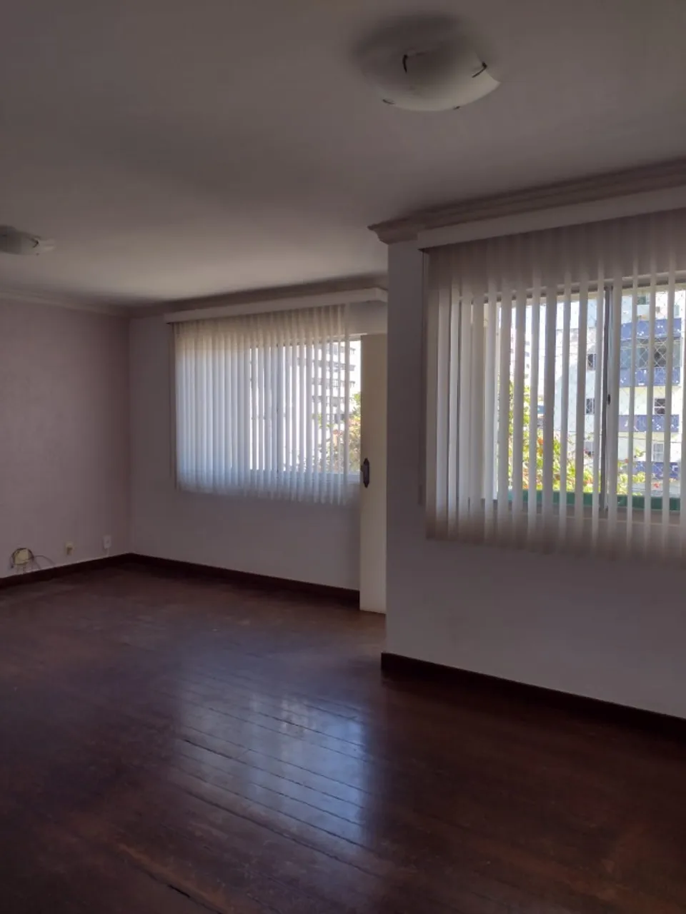Apt para aluguel - bairro Candeias