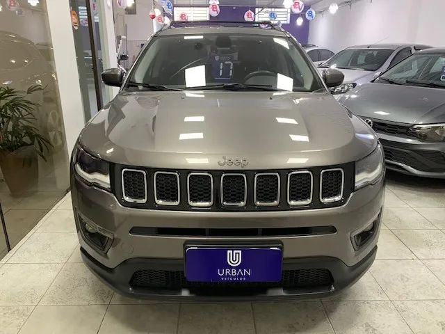 Jeep Compass Longitude 2.0 4X2 Flex Aut. 2017. Revisões em dia, realizadas na Savarauto!