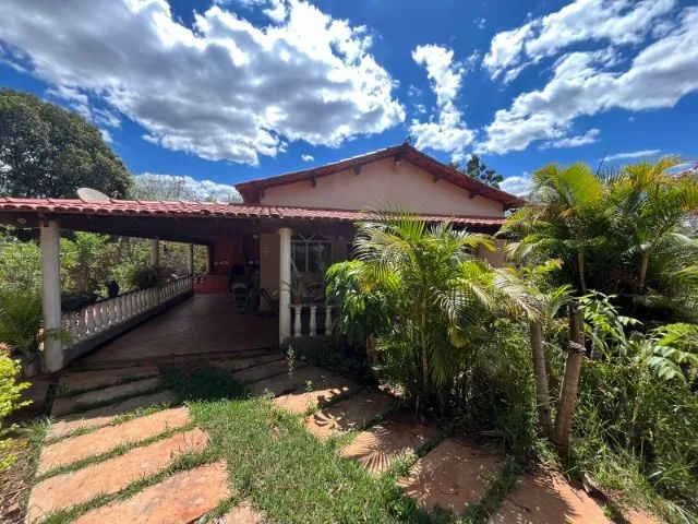 Alugo Chácara Mobiliada em Lagoinha - 1.800 m² - Foto 3