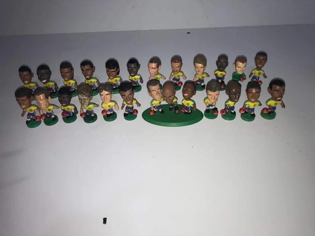 25 Figuras de Mini Craque do Brasil - Copa de 1994