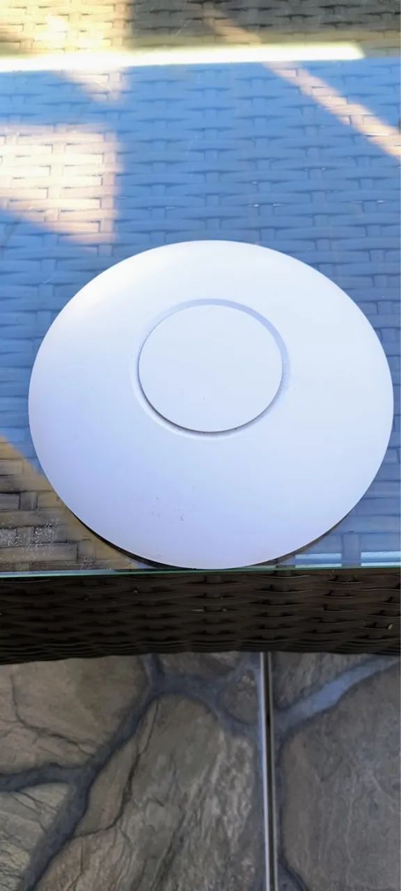 Roteador Wi-Fi UniFi AP AC Pro - Foto 2