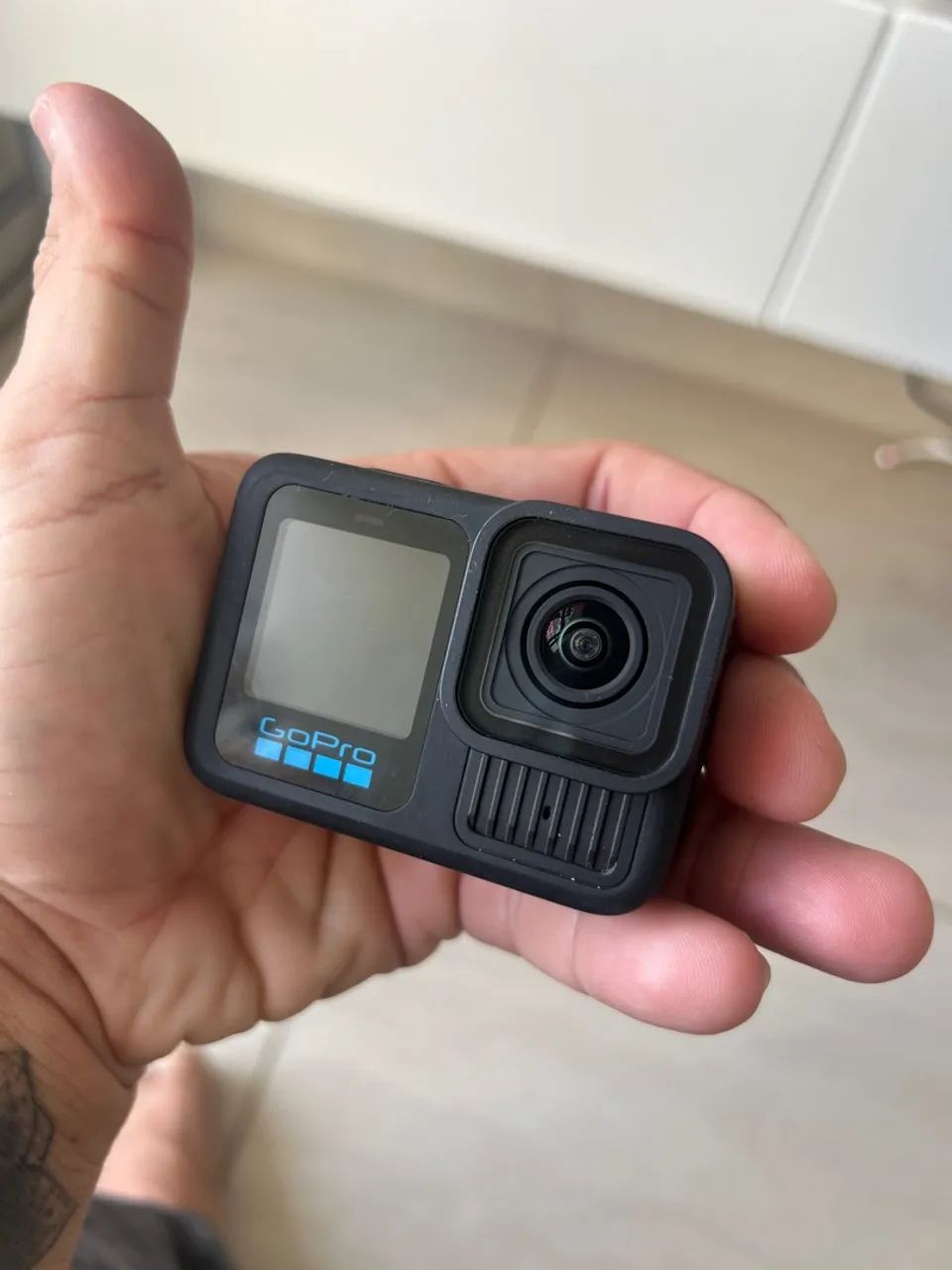 Vendo Gopro 13 black + Acessórios (praticamente nova!!) - Foto 2