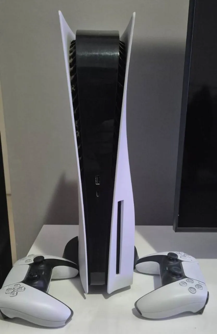 PlayStation 5 - 2 controles Originais - Video Game - Oportunidade