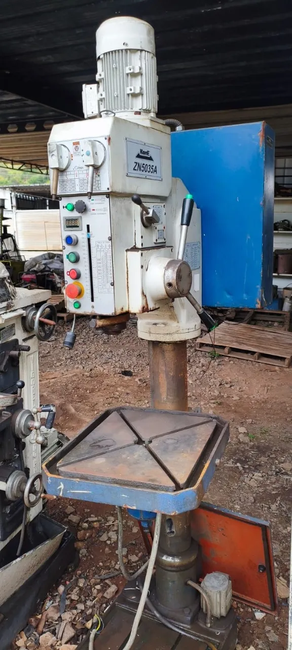 Vendo Furadeiras de Coluna