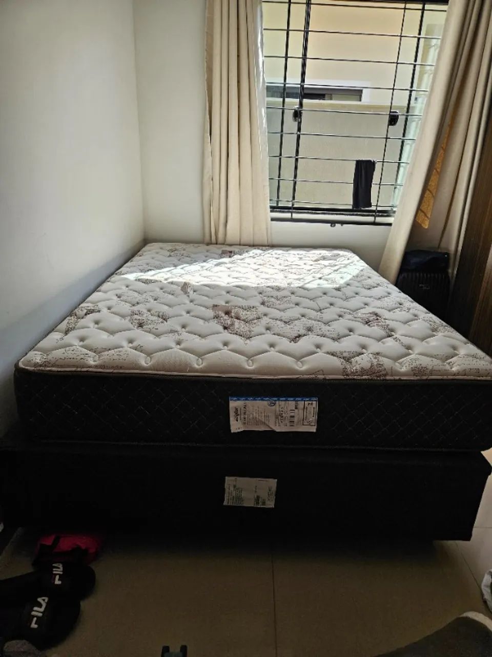 Cama casal box