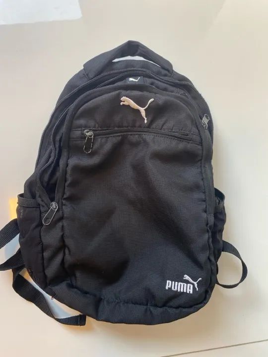 Mochila Preta PUMA pequena