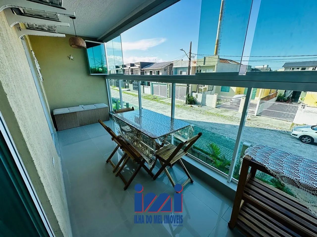 Apartamento com vista para o mar e churrasqueira