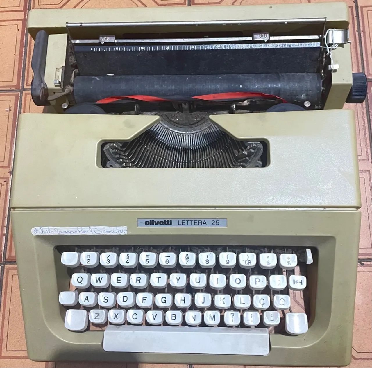 Máquina de escrever Olivetti - Foto 3